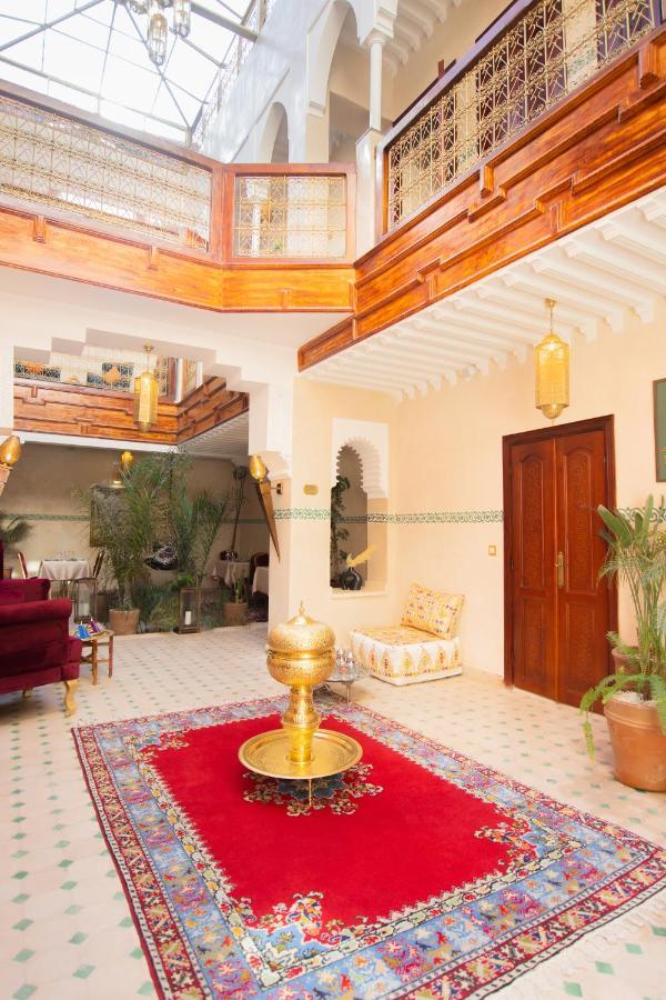 Riad Marrakech Doors Marrakesh Exterior photo