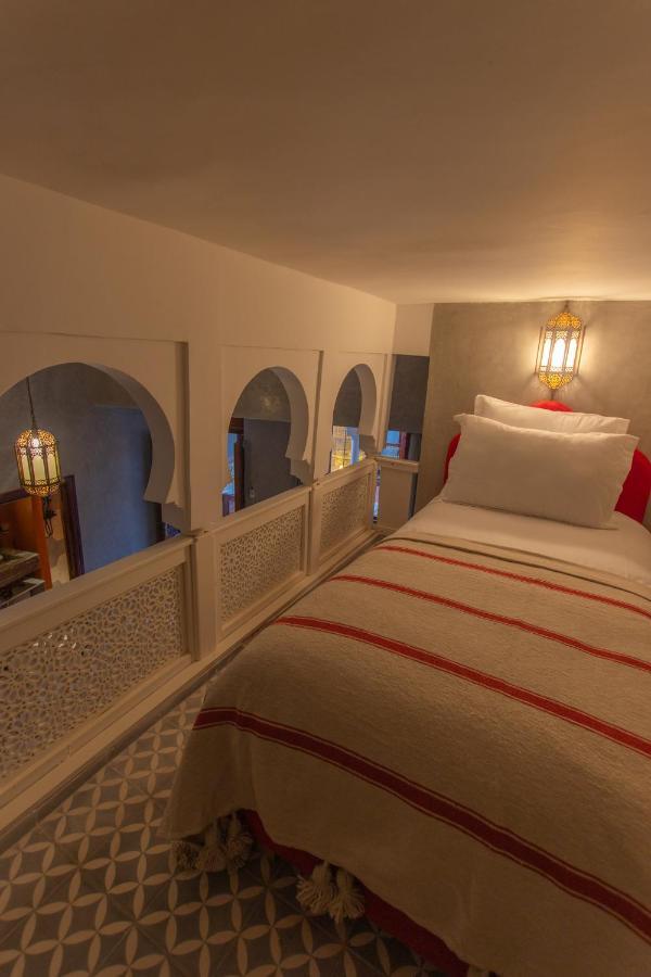 Riad Marrakech Doors Marrakesh Exterior photo