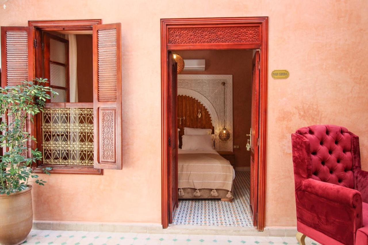 Riad Marrakech Doors Marrakesh Exterior photo