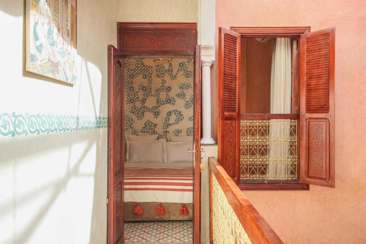 Riad Marrakech Doors Marrakesh Exterior photo
